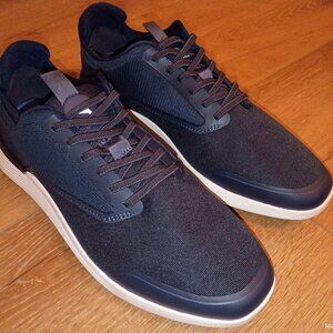 Luxury Wolf & Shepherd Crossover Sneakers – Men’s 8.5 – Navy – Like New!